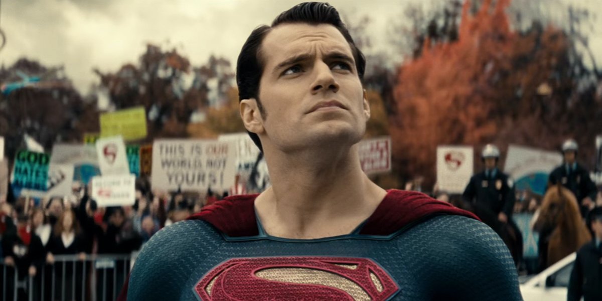 Why Justice League’s Henry Cavill Believes It’s ‘Important’ For The Snyder Cut To Be Released