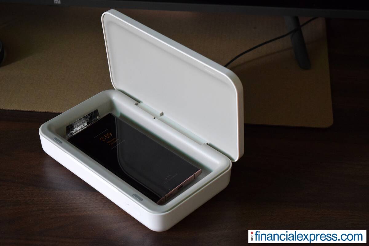Samsung UV Sterilizer unboxed: why your smartphone probably needs one right now