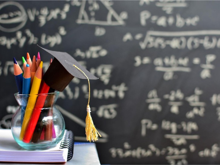 From first year students to PhD holders, you can apply for these fellowships, know details like eligibility and last date | फर्स्ट ईयर स्टूडेंट्स से लेकर पीएचडी होल्डर तक कर सकते हैं इन फेलोशिप्स के लिए अप्लाई, जानें एलिजिबिलिटी और आखिरी तारीख