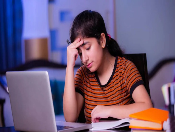 Try these therepy for relieve stress for exams, they also increase memory and make thinking positive. | एग्जाम्स के इंतजार से स्टूडेंट्स में बढ़ी परेशानी, ऐसे में थैरेपीज से दूर करें तनाव, ये याददाश्त बढ़ाने के साथ सोच भी पॉजिटिव बनाती हैं
